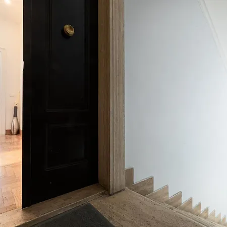 Spanish Steps Exclusive *