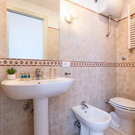 Spanish Steps Exclusive *