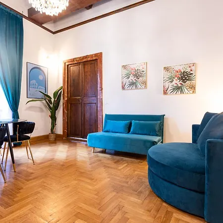 Spanish Steps Exclusive *