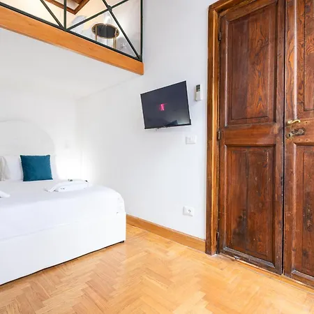 Spanish Steps Exclusive Lägenhet