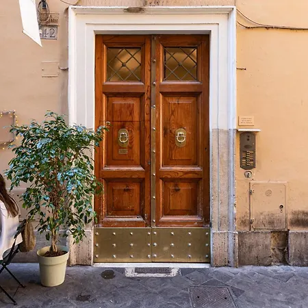 Spanish Steps Exclusive *
