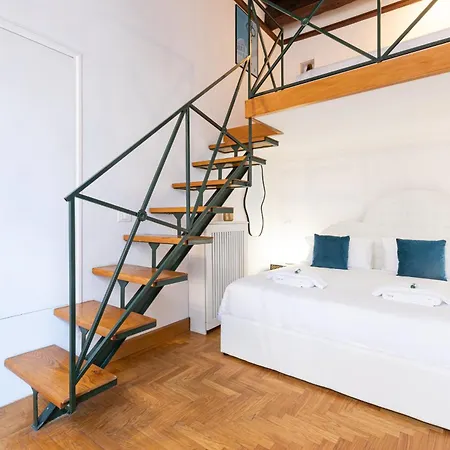 Spanish Steps Exclusive Lägenhet