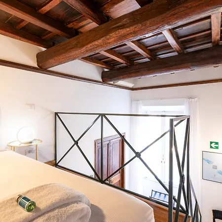 Spanish Steps Exclusive Rom