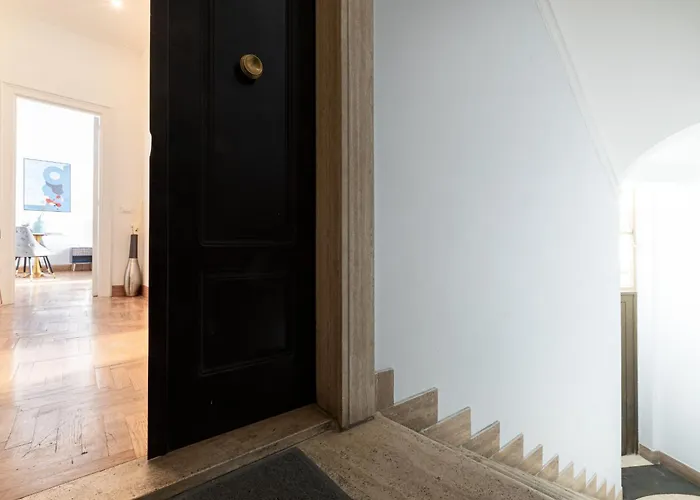 Spanish Steps Exclusive *