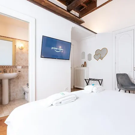 Spanish Steps Exclusive Апартаменты *
